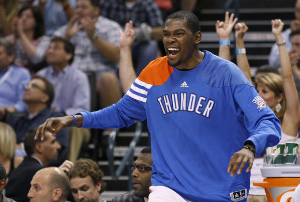 Kevin Durant reacts to a Thunder basket 