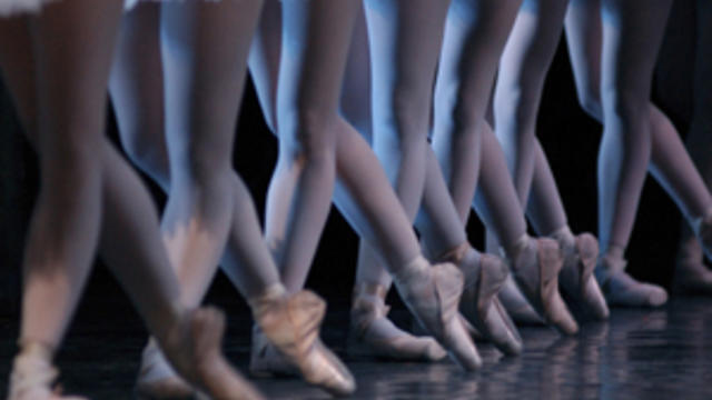 balletdancersstage.jpg 