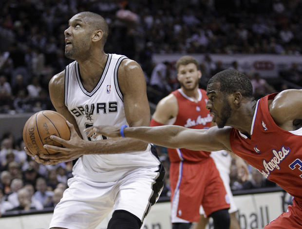 Tim Duncan looks to the basket  