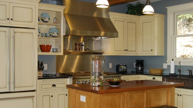 The center of the home: The kitchen island 