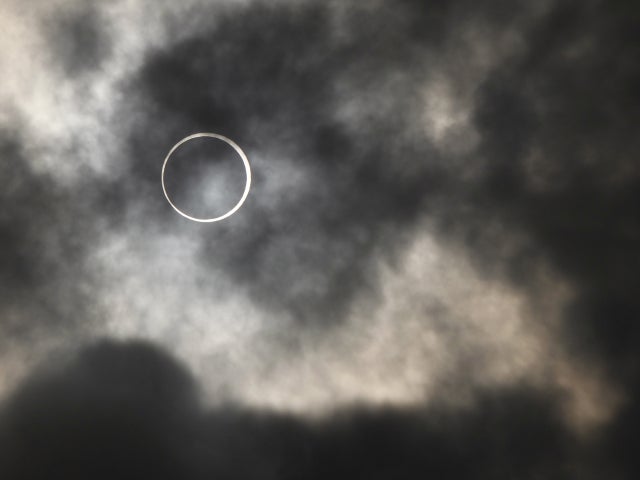solar eclipse, tokyo, japan 