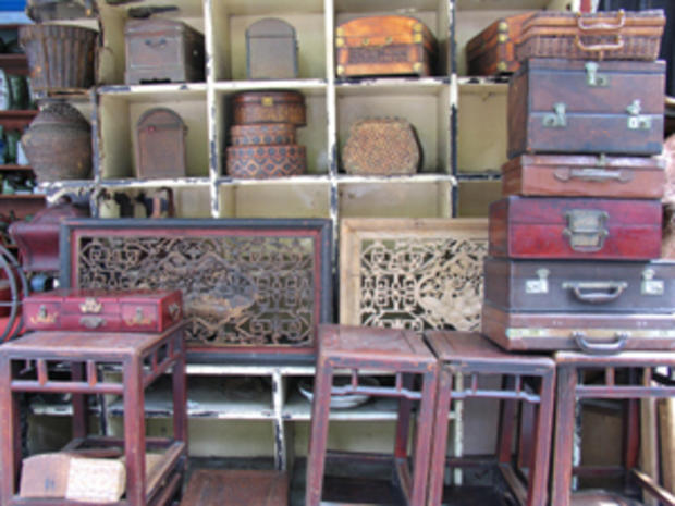 Shopping &amp; Style Antique Furniture  