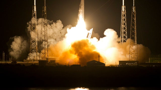 The Falcon 9 SpaceX rocket lifts off from space launch complex 40 at the Cape Canaveral Air Force Station in Cape Canaveral, Fla., May 22, 2012. 