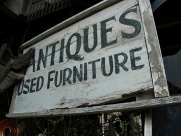 Shopping &amp; Style Antiques 
