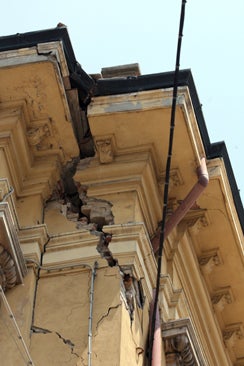 Italy hit by another deadly earthquake CBS News