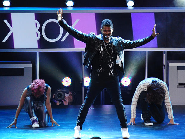E3 2012: Usher Performs For "Dance Central 3" 