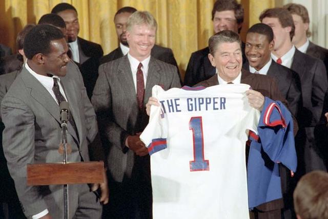 President Bush Welcomes Super Bowl XLII Champion New York Giants to White  House