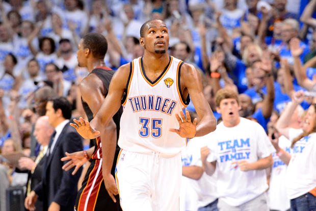 Kevin Durant reacts after making a three-pointer late in the fourth quarter  