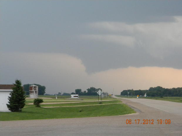 western-mn-tornado-3.jpg 