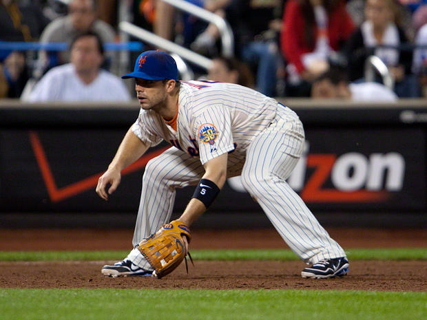 David Wright gets low as he guards the hot corner  