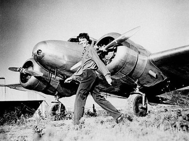 New clues in search for Amelia Earhart  