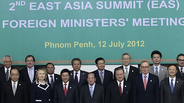 Diplomats meet for the 2nd East Asia Summit Foreign Ministers' Meeting at the 45th Association of Southeast Asian Nations (ASEAN) in Phnom Penh, Cambodia, July 12, 2012. 
