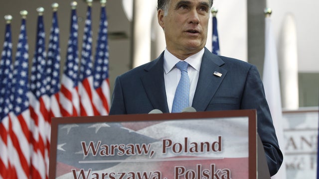 Romney wraps up overseas trip with speech in Poland 