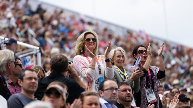 ann_romney-dressage-AP731074755037.JPG 