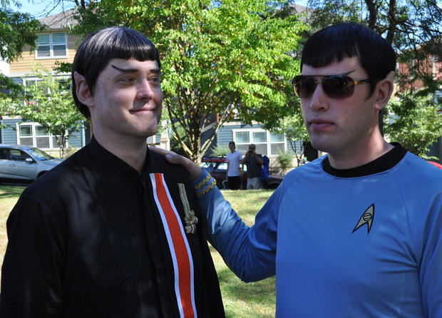 Trek_Sarek_and_Spock.jpg 
