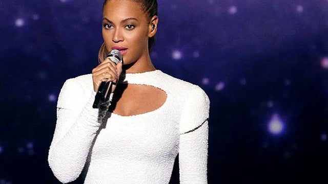 120811-Beyonce-AP_beyonce11n-3-web.jpg 