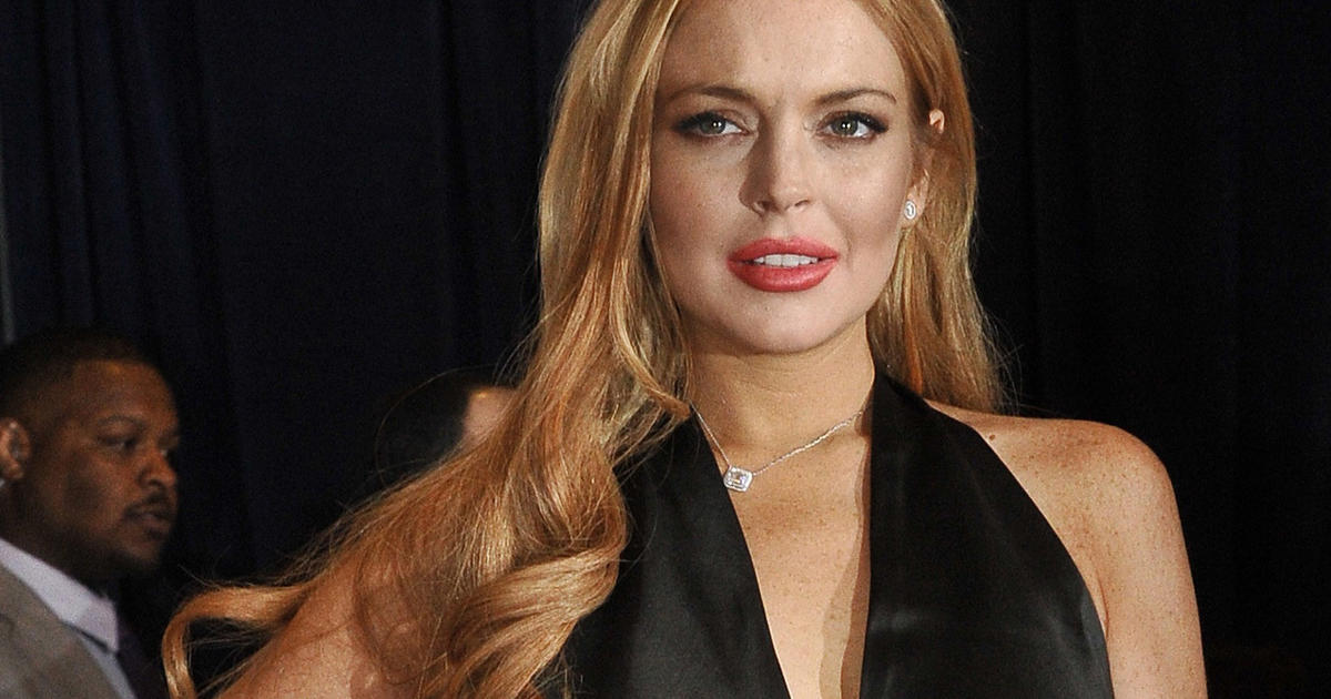 Lindsay Lohan Pleads Not Guilty Over Lying Allegations Cbs News