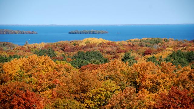 fall-colors-mille-lacs.jpg 