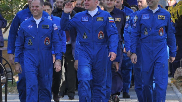 Soyuz_crew_154592088.jpg 