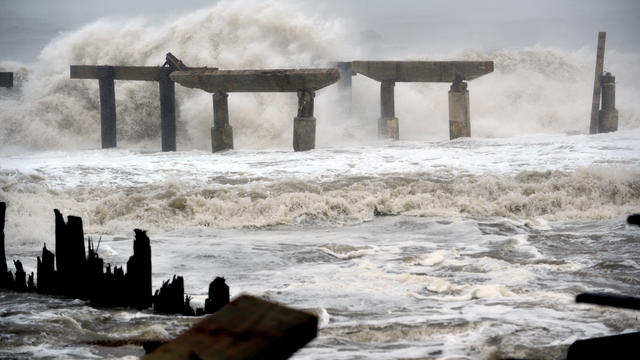 Hurricane Sandy damages Atlantic City's famed boardwalk 