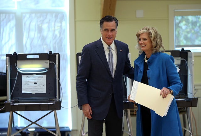 02-RomneyVotesNov62012.jpg 