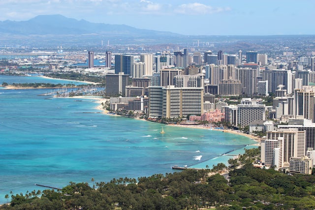 honolulu_hawaii_skyline.jpg 