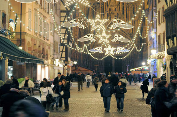 christmas-lights-strasbourg-france.jpg 