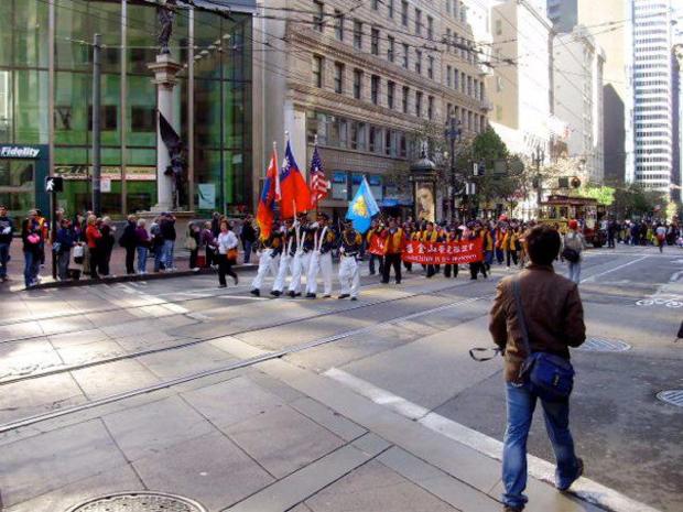 sfveteransdayparade2012-401.jpg 