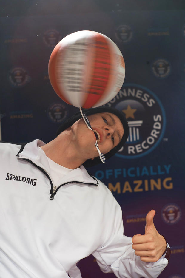 germany-longest-duration-spinning-a-basketball-on-a-toothbrush-l1000555.jpg 