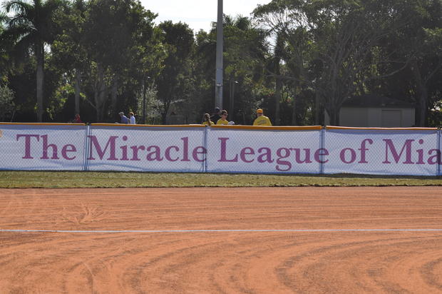miracle-league-inaugural-game00051.jpg 