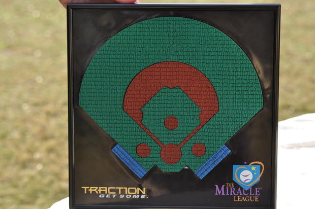 miracle-league-inaugural-game00031.jpg 