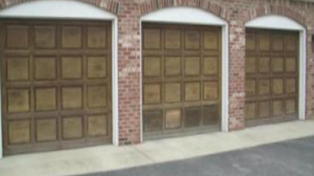 garage_door.jpg 