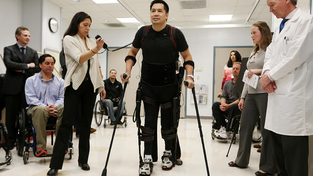 Robotic suit enables paraplegics to walk 