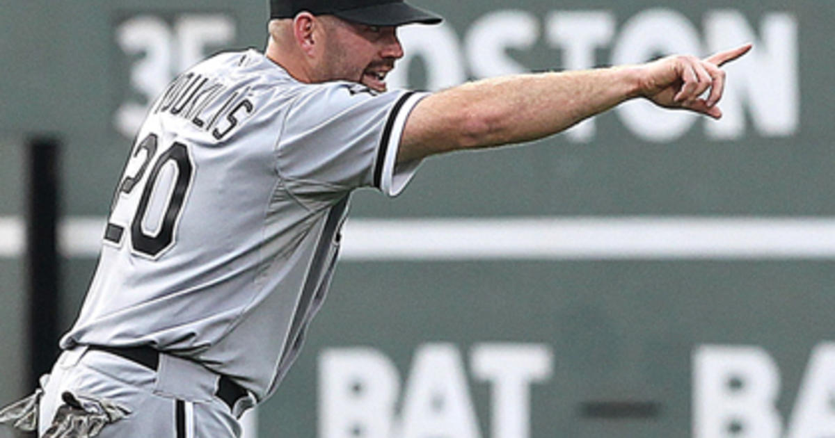 Kevin Youkilis bothers the Yankees, still - POLITICO