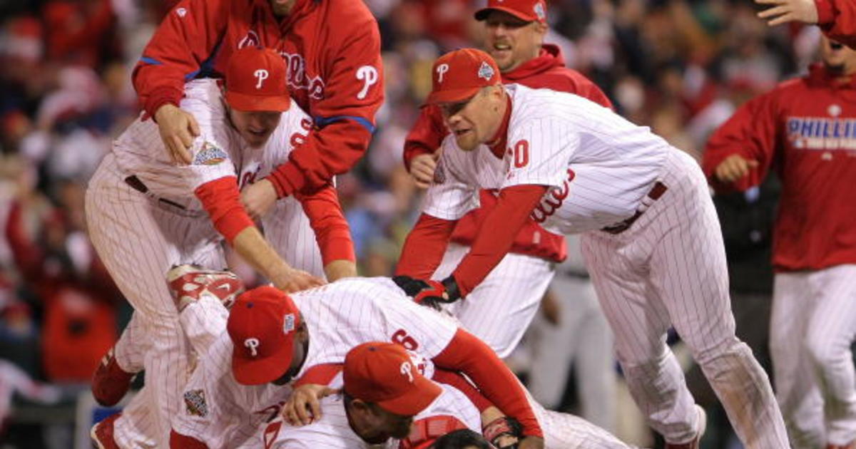 Did Brad Lidge Really Injure His Knee In The 2008 World Series Celebration?  - CBS Philadelphia