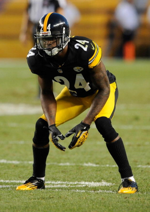 Ike Taylor #24 of the Pittsburgh Steelers 