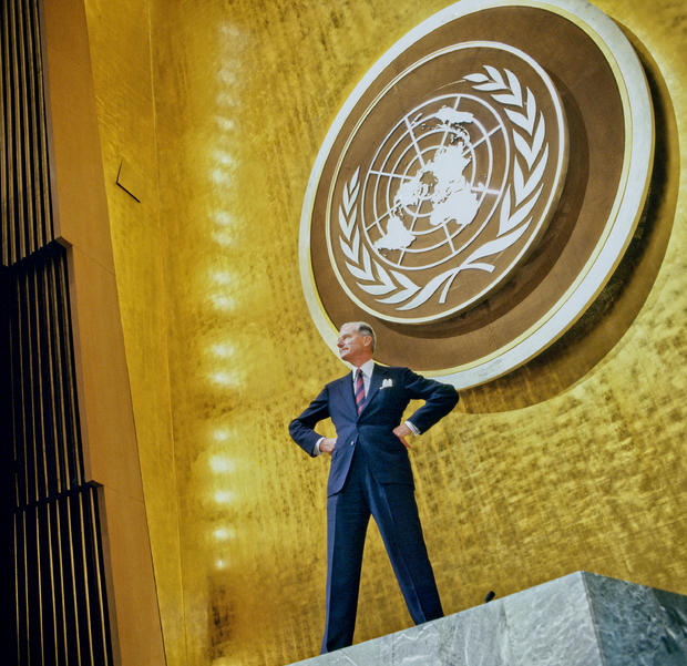 90-91_1992.047-005_JV_Reed_at_the_UN_General_Assembly_C001.jpg 