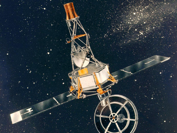 NASA Mariner 2 spacecraft 