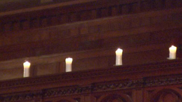 candles1.jpg 