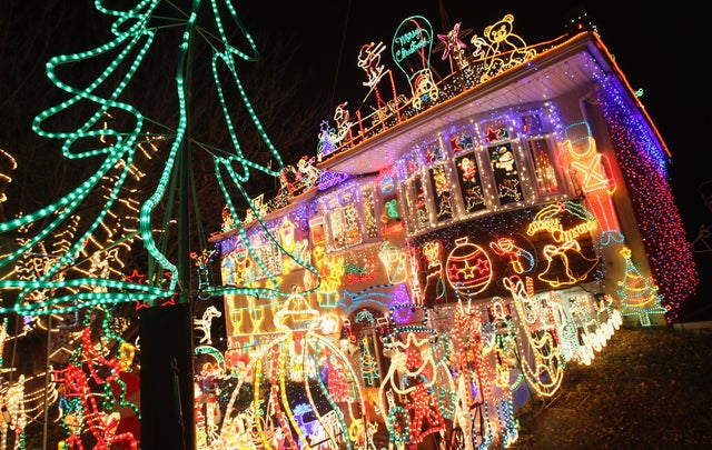 30-EpicChristmasLights.jpg 