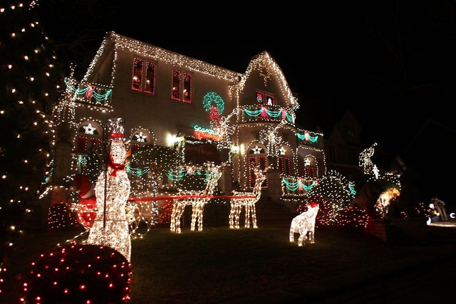 11-EpicChristmasLights.jpg 