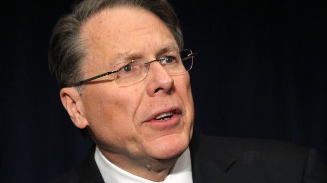 NRA VP calls for guns in schools 