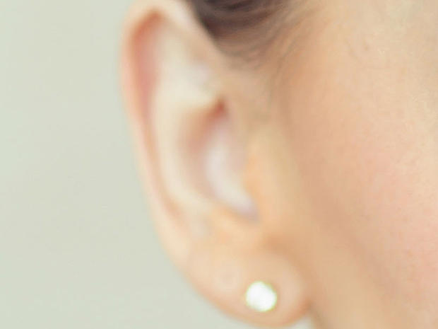 earring 