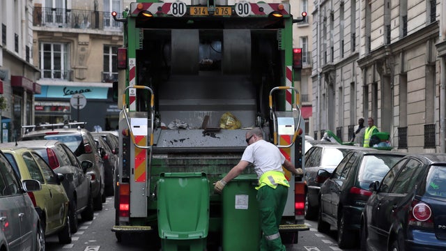 garbage_truck.jpg 