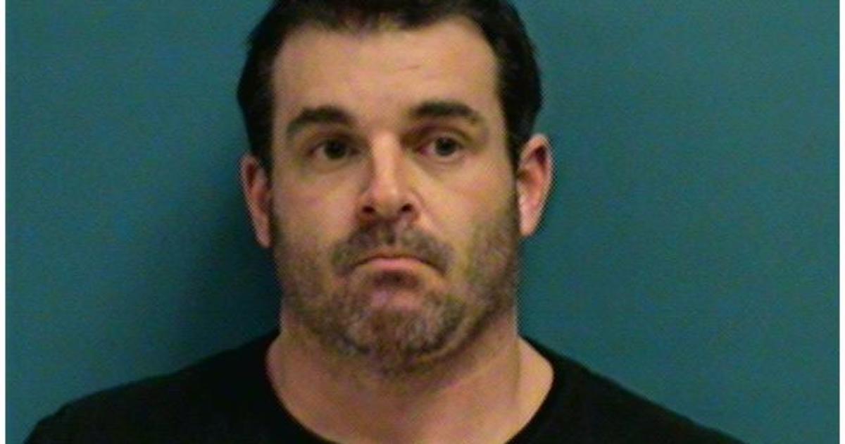 Man Accused In Cop Killing Pleads Guilty To Stalking Cbs Minnesota