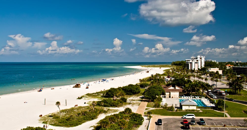 Top 10 moving destinations in the U.S. CBS News