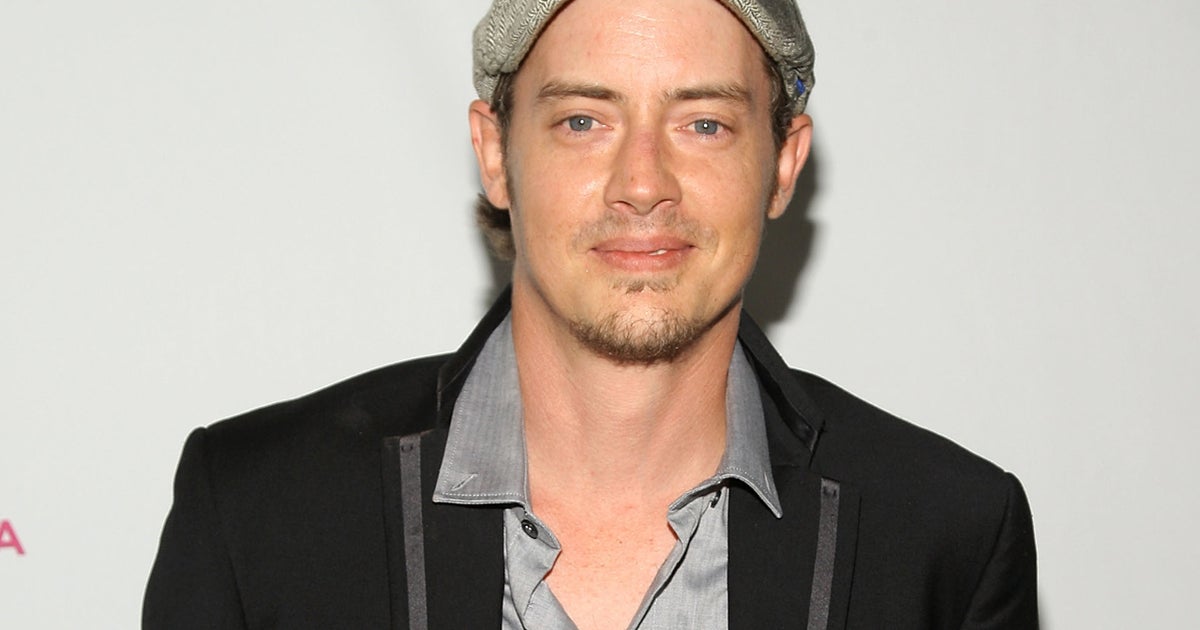 Jason London arrested after Arizona bar fight CBS News