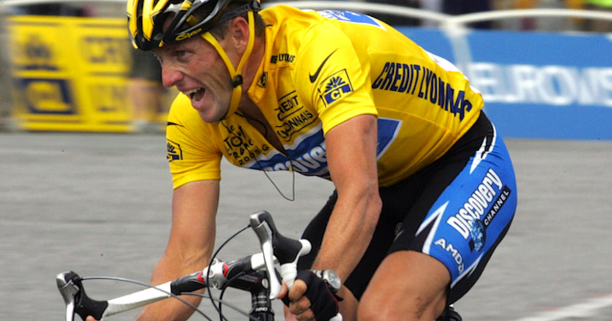 Permanentemente balcón Exclusión Livestrong Charity That Disgraced Cyclist Lance Armstrong Founded Announces  Relaunch - CBS Texas