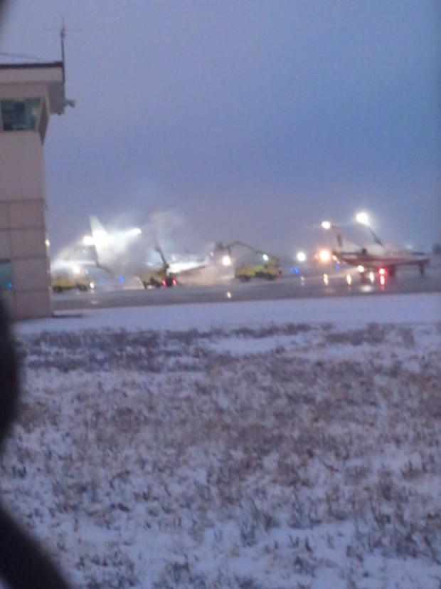 deicing-planes-at-dtw-1.jpg 