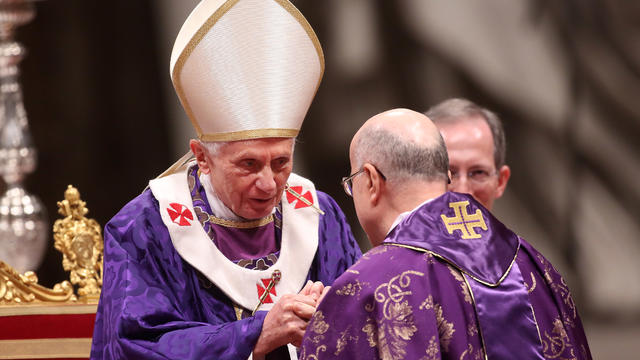 Pope Benedict XVI's final mass 